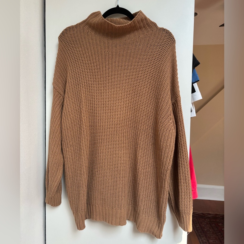 American Eagle Outfitters Tan Turtleneck Sweater